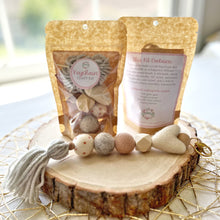 Load image into Gallery viewer, Keychain Craft Kit | So Sweet