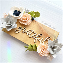 Load image into Gallery viewer, Felt Flower Craft Kit | Anemone Arrangement