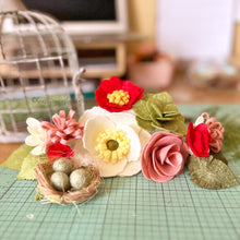 Load image into Gallery viewer, Felt Flower Craft Kit | Spring Poppy