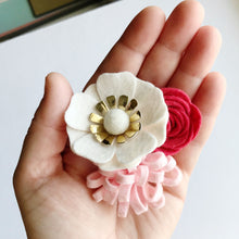Load image into Gallery viewer, Mini Felt Flower Craft Kit | Strawberry Mint