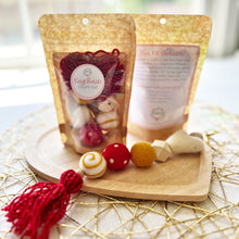 Load image into Gallery viewer, Keychain Craft Kit | Chiefs Love
