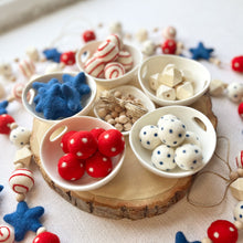Load image into Gallery viewer, Garland Craft Kit | America
