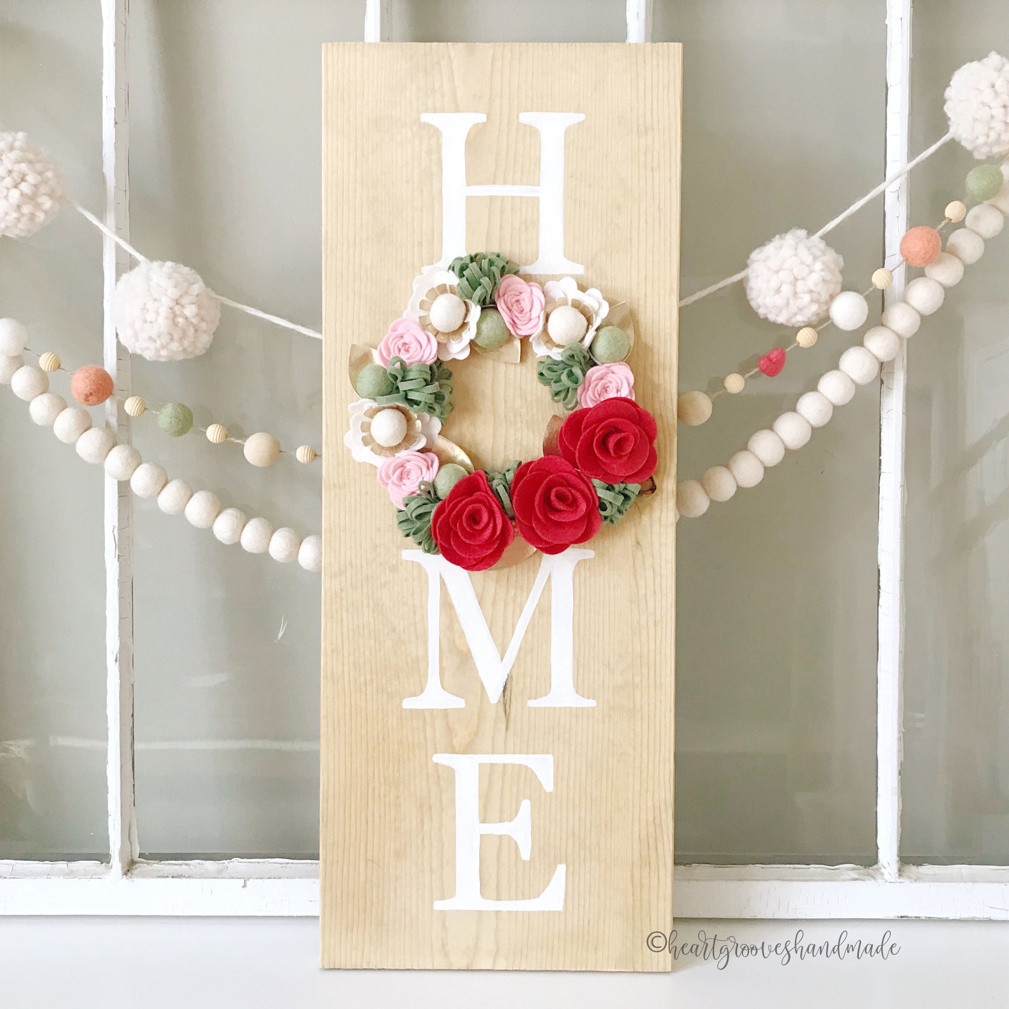 DIY Felt Flower Wreath * Moms and Crafters