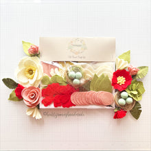 Load image into Gallery viewer, Felt Flower Craft Kit | Spring Poppy

